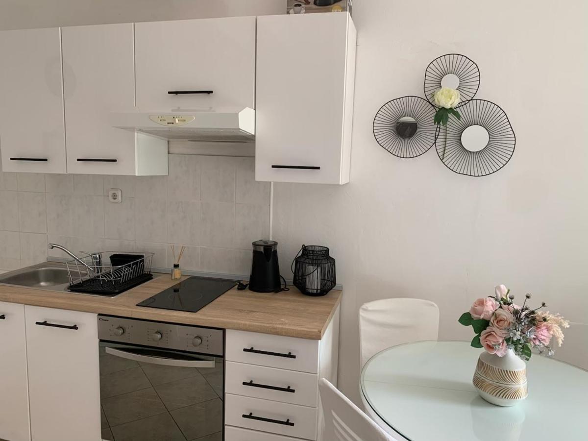Apartments Mia Bibinje Extérieur photo